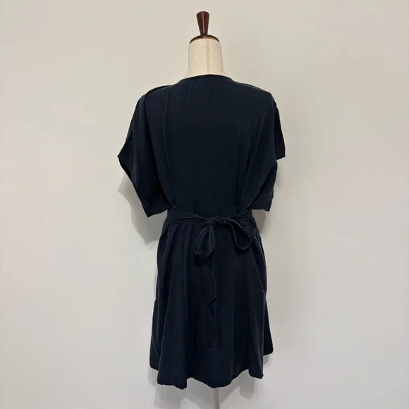 NWT Quince Vintage Wash Tencel Button Front Dress Sz  L Blue - Picture 4 of 6